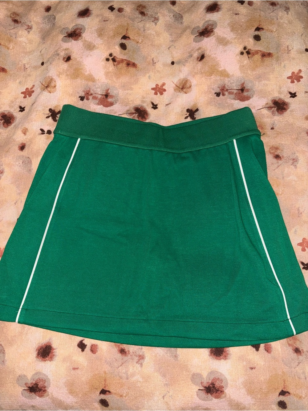 SPANX Green A-Line Skirt with White Piping